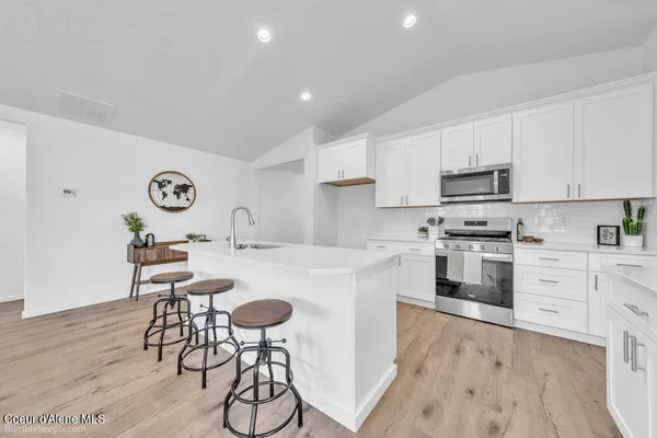 $549,900 | 4260 North Arrowleaf Loop, Post Falls, ID 83854