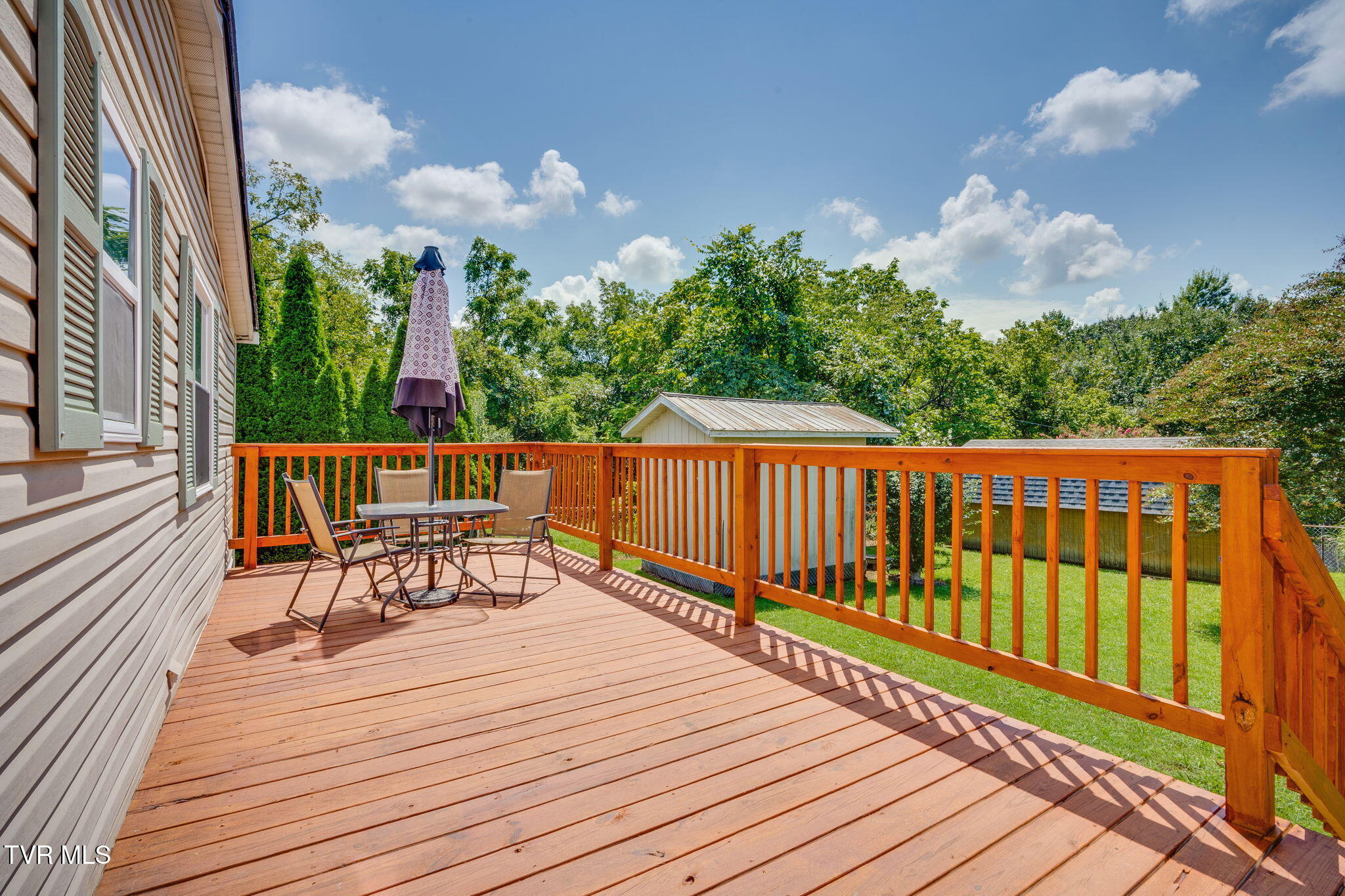 2529 Overlook Road Kingsport, TN 37664 - Photo 21 of 25 021