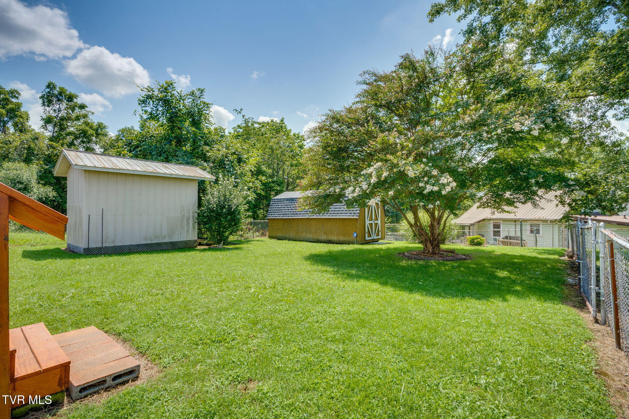 2529 Overlook Road Kingsport, TN 37664 - Photo 22 of 25 022