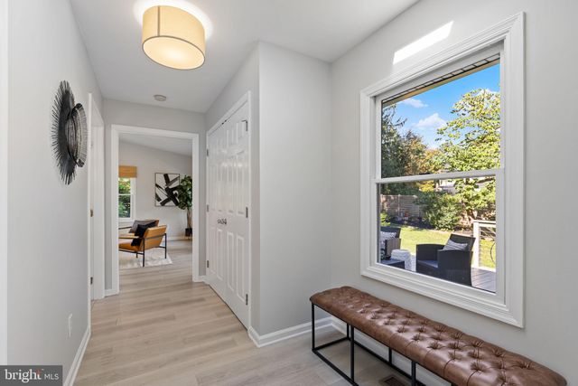 $1,475,000 | 1702 Warner Avenue, McLean, VA 22101