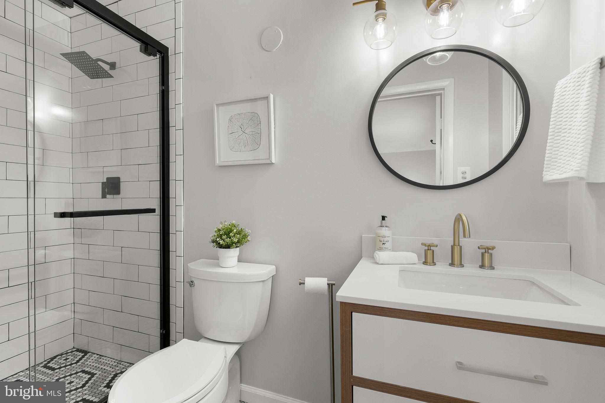 1702 Warner Avenue McLean, VA 22101 - Photo 30 of 48 Stunning renovated primary bath