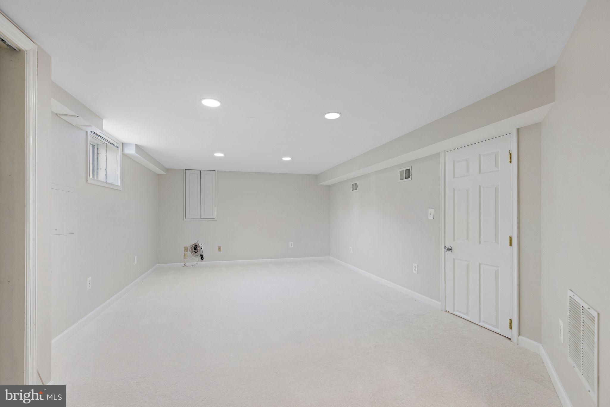 1702 Warner Avenue McLean, VA 22101 - Photo 41 of 48 Spacious rec room with new carpets