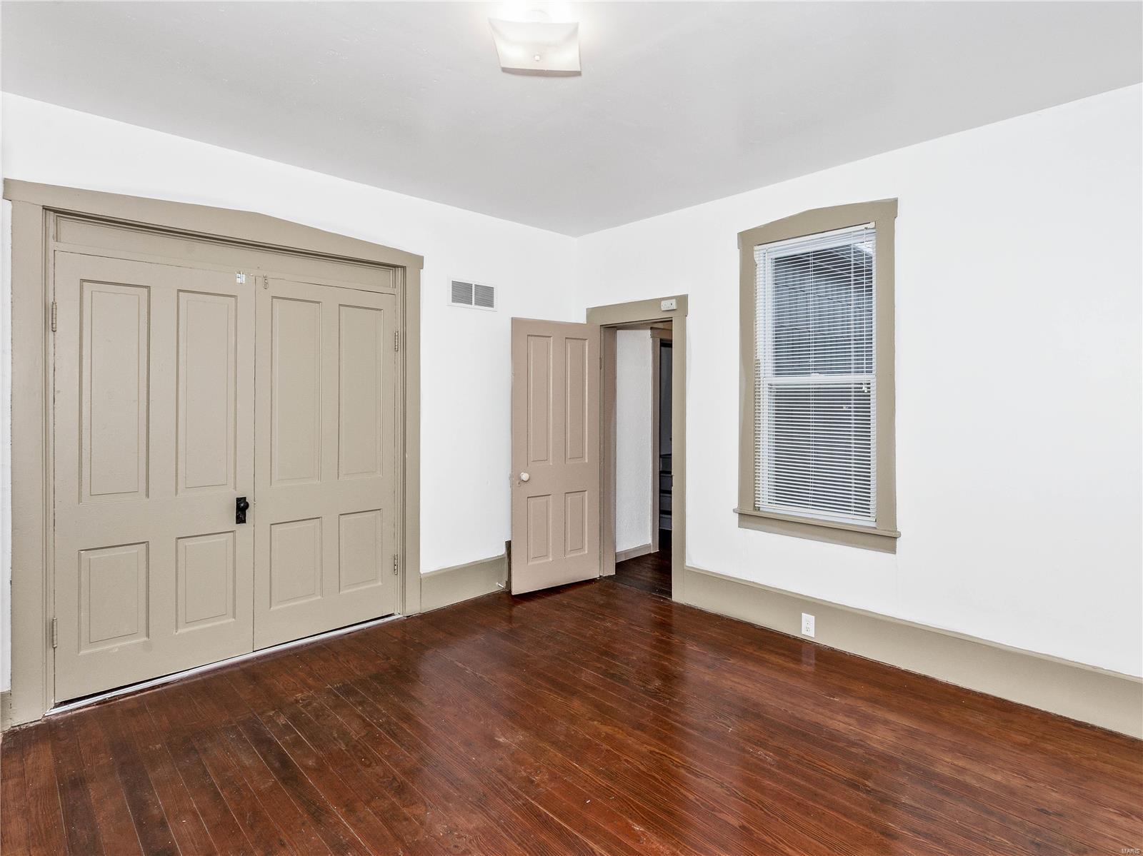 1418 Zschokke Street Highland, IL 62249 - Photo 8 of 20 Gallery Image 8