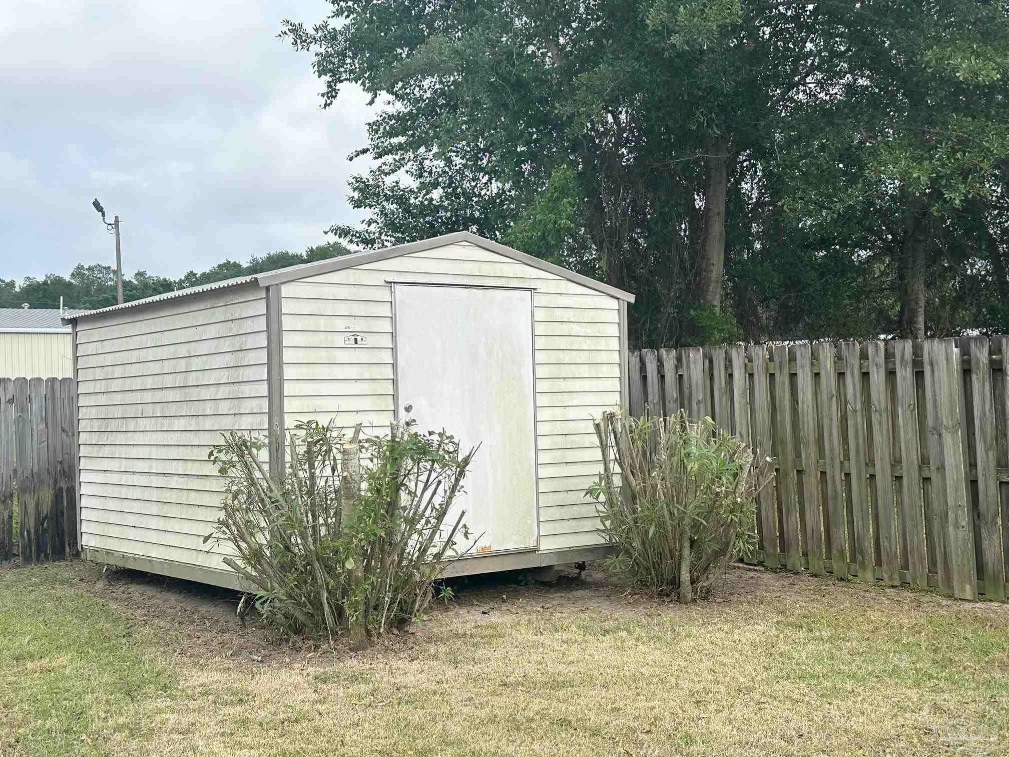 4852 Makenna Circle Pace, FL 32571 - Photo 13 of 19