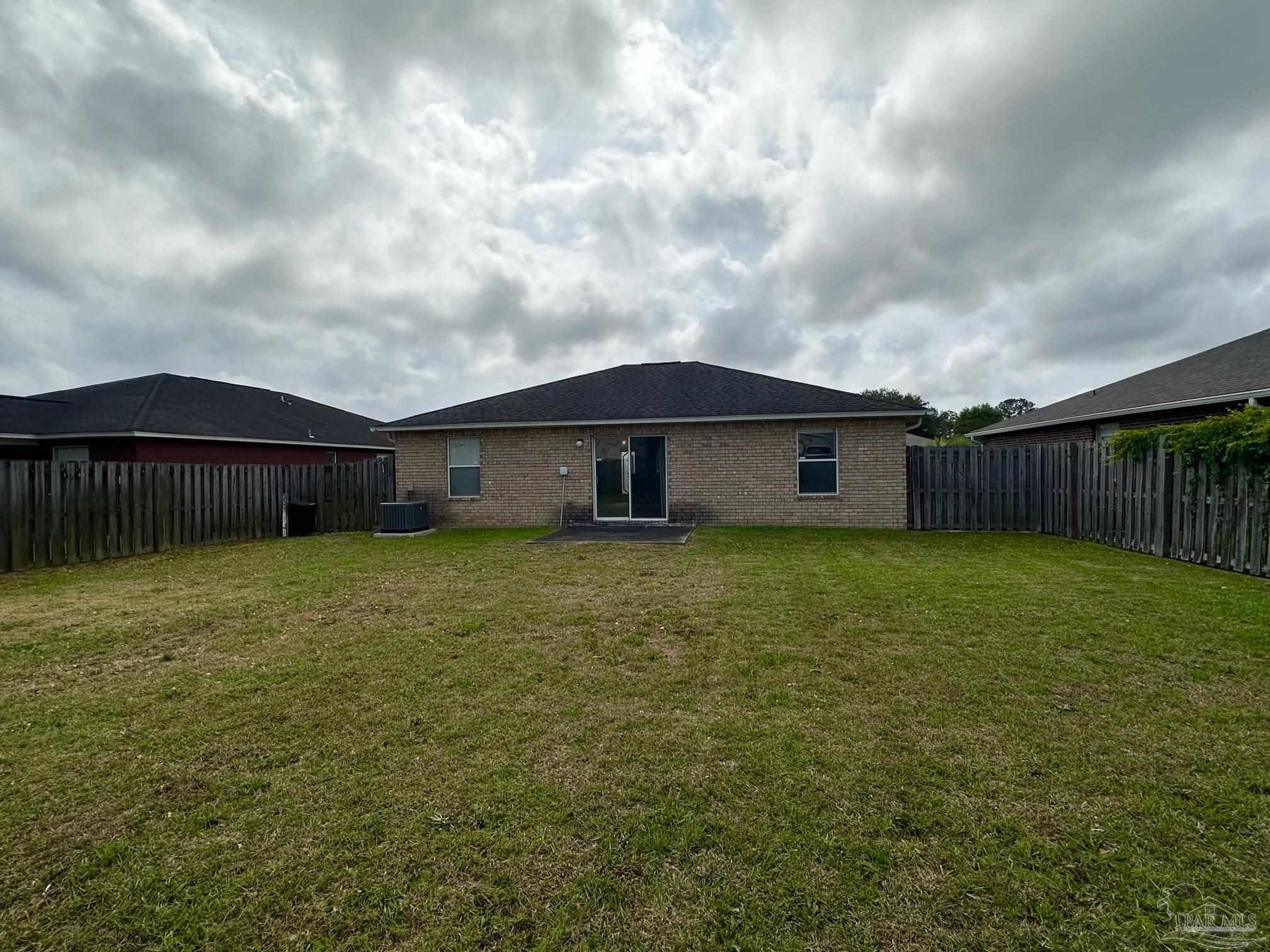 4852 Makenna Circle Pace, FL 32571 - Photo 4 of 19