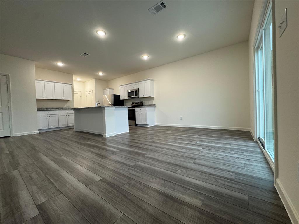 5734 Roadhouse Drive Forney, TX 75126 - Photo 8 of 20