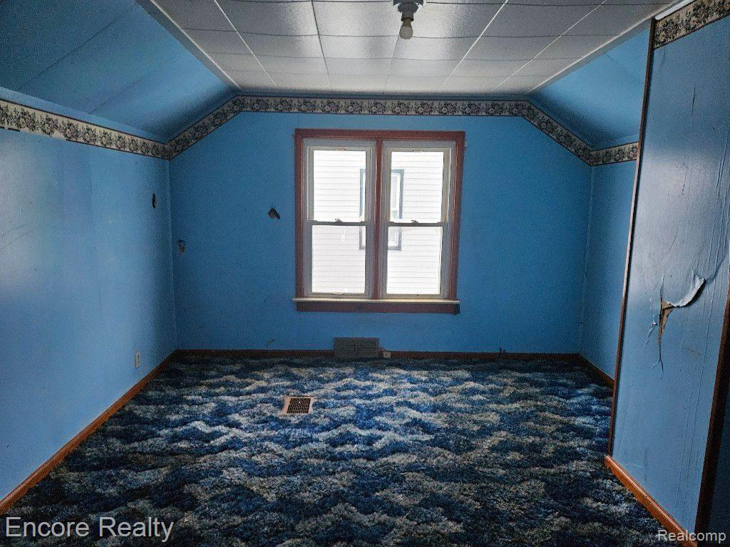 9039 Rutland Street Detroit, MI 48228 - Photo 15 of 19 Gallery Image 15