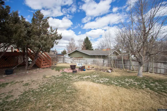 $320,000 | 2153 West 42nd Street, Casper, WY 82604