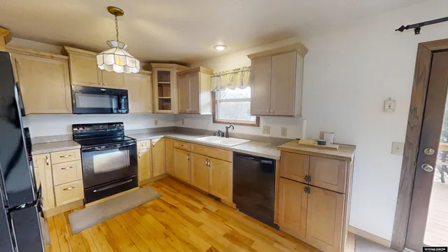 $320,000 | 2153 West 42nd Street, Casper, WY 82604