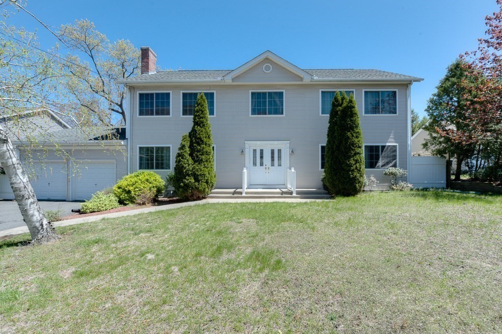 29 Pine Hill Road Springfield, MA 01118 - Photo 3 of 41 Gallery Image 3