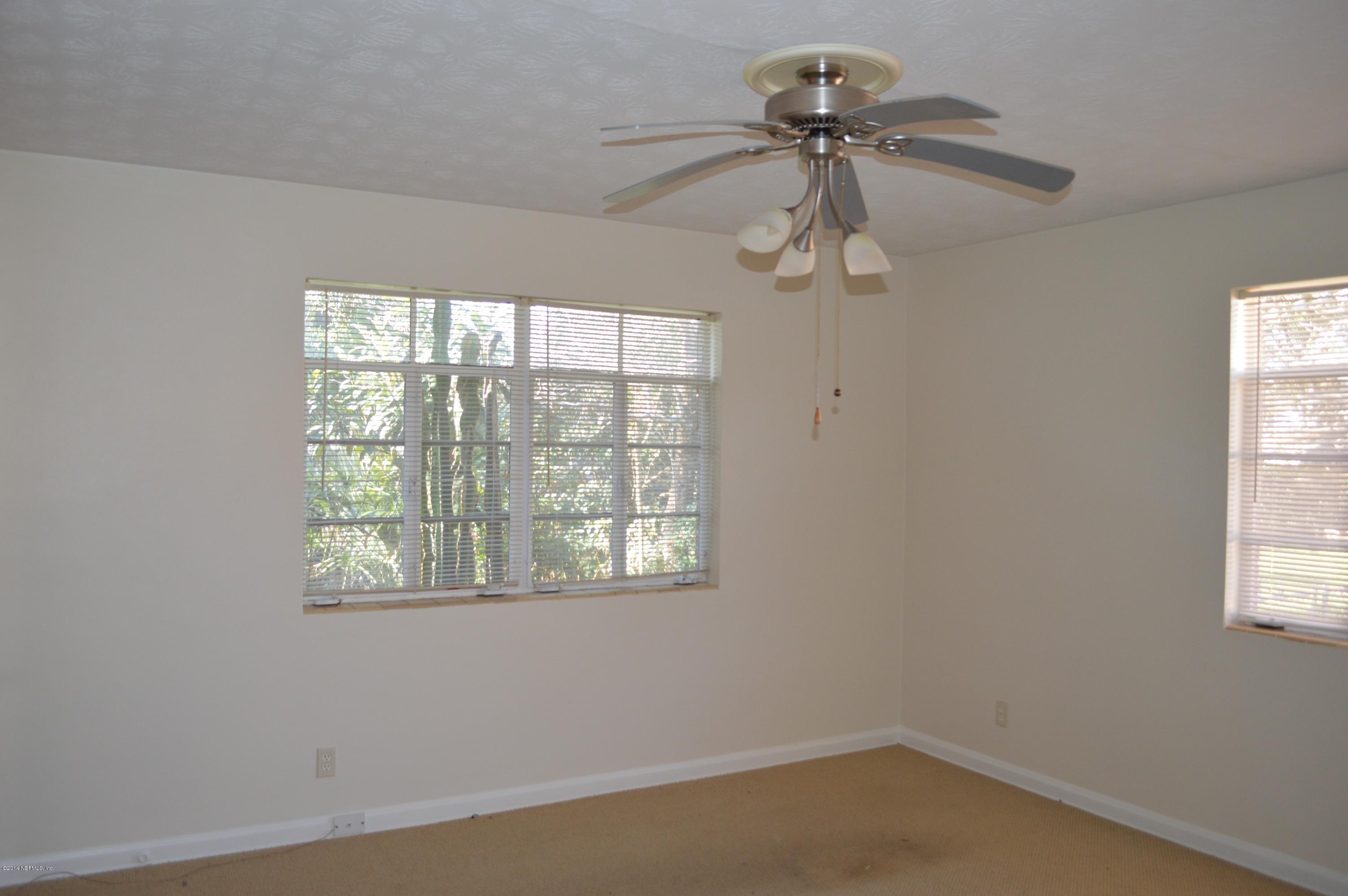 1404 Birmingham Road Jacksonville, FL 32207 - Photo 16 of 25 DSC_0051