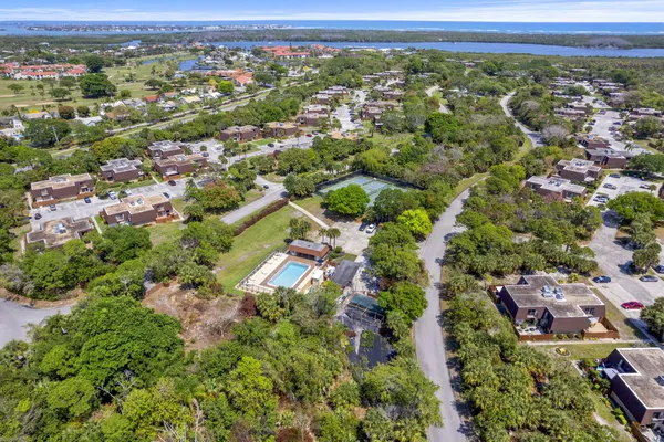 $2,600 | 5674 Southeast Riverboat Drive, Unit 131, Stuart, FL 34997