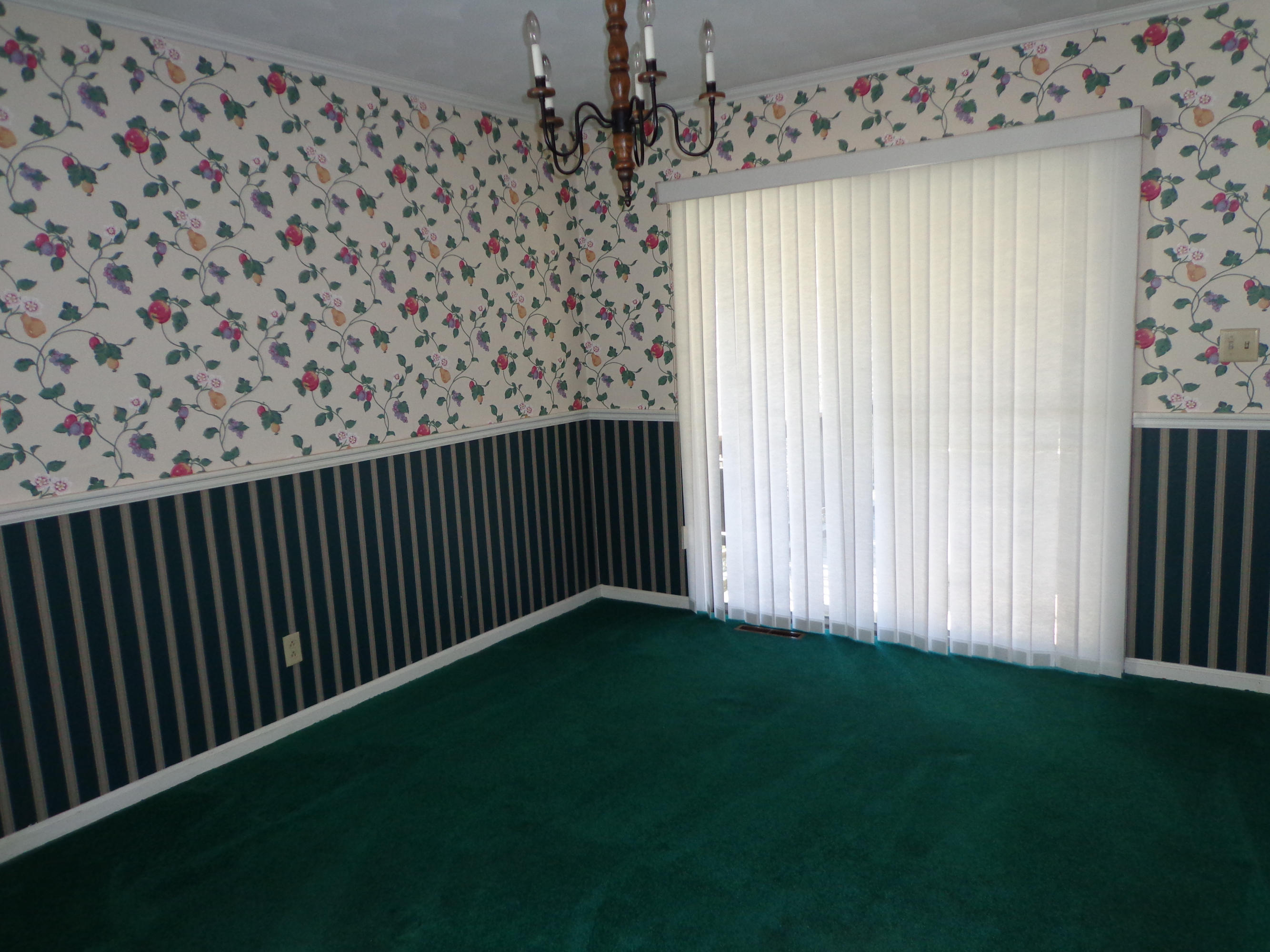 1539 Coral Ridge Road Southwest Roanoke, VA 24018 - Photo 13 of 34 DSC00243