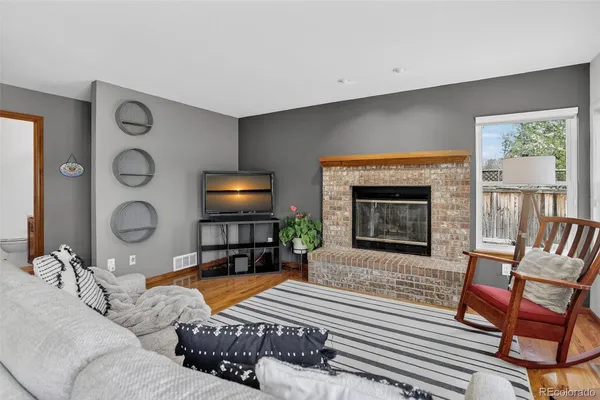 $900,000 | 8864 South Indian Creek Street, Highlands Ranch, CO 80126