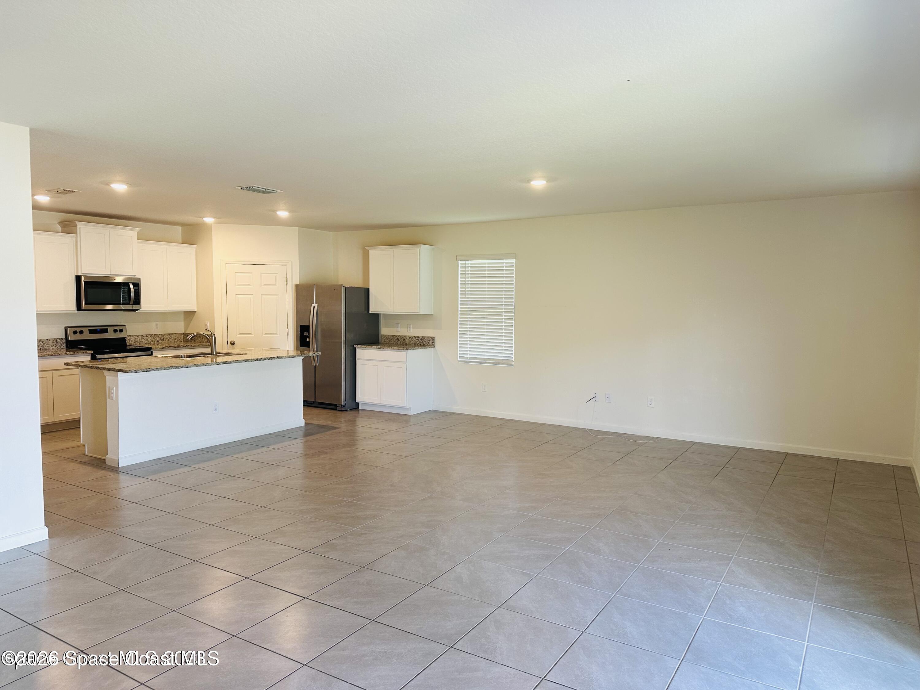 519 Old Country Rd S East Palm Bay, FL 32909 - Photo 6 of 28 20230826194803989687000000-o