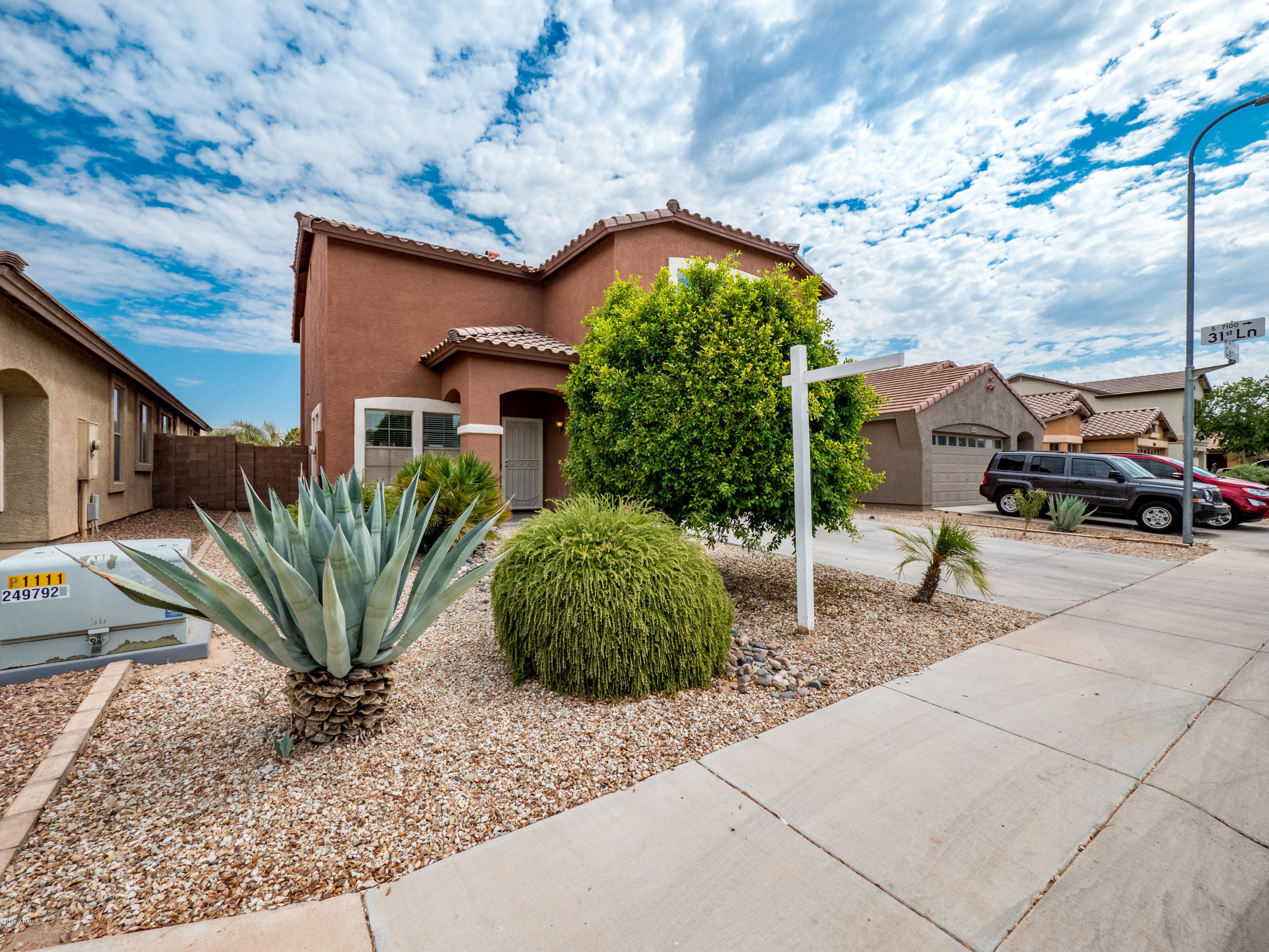 3148 West Carson Road Phoenix, AZ 85041 - Photo 3 of 44 Front View