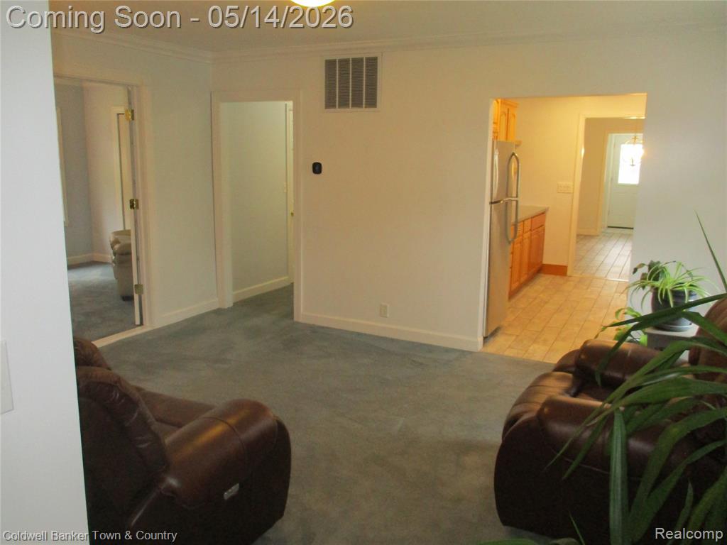 4610 Van Amberg Road Brighton, MI 48114 - Photo 8 of 42 Gallery Image 8