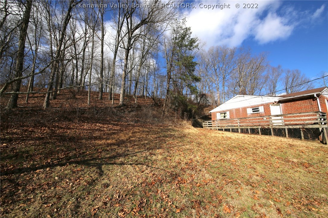 2225 Smith Road Charleston, WV 25314 - Photo 2 of 3 Gallery Image 2