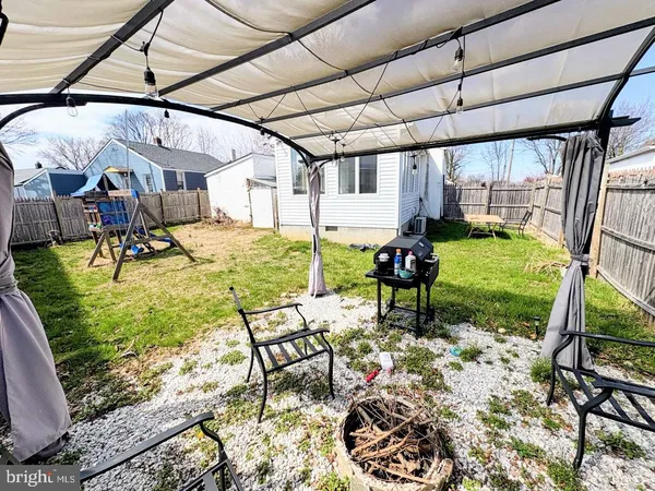 $299,999 | 325 Jefferson Avenue, New Castle, DE 19720