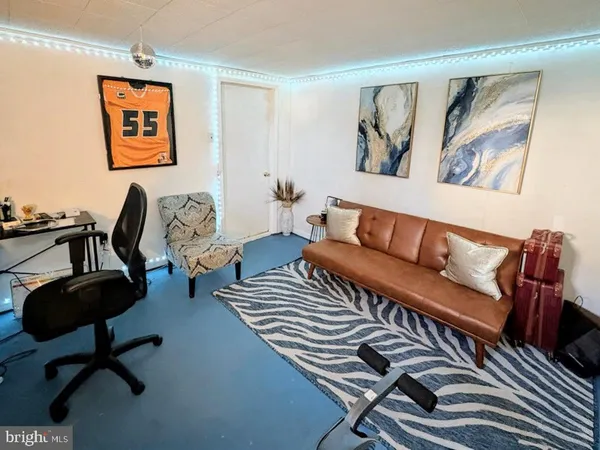 $299,999 | 325 Jefferson Avenue, New Castle, DE 19720