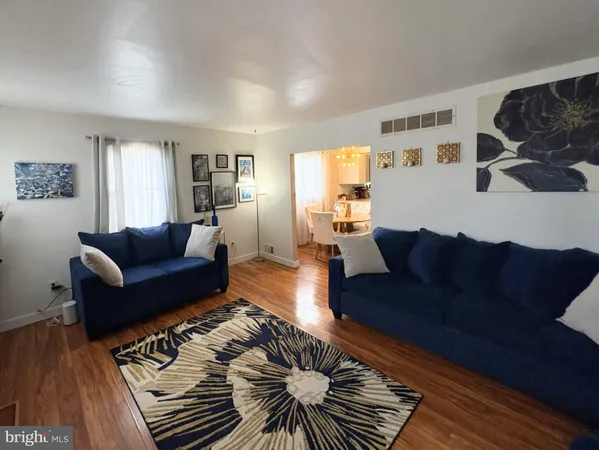 $299,999 | 325 Jefferson Avenue, New Castle, DE 19720
