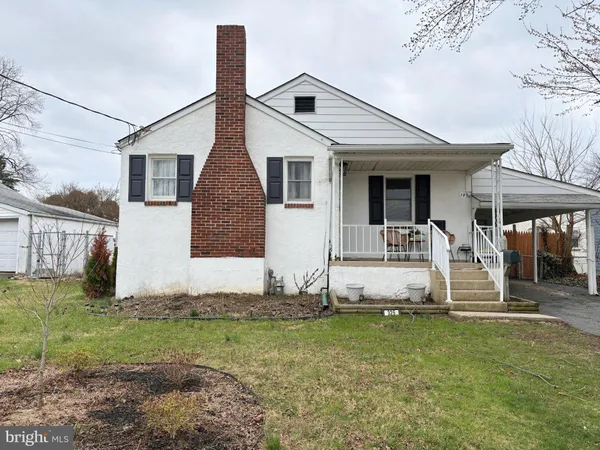 $299,999 | 325 Jefferson Avenue, New Castle, DE 19720