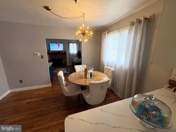 $299,999 | 325 Jefferson Avenue, New Castle, DE 19720