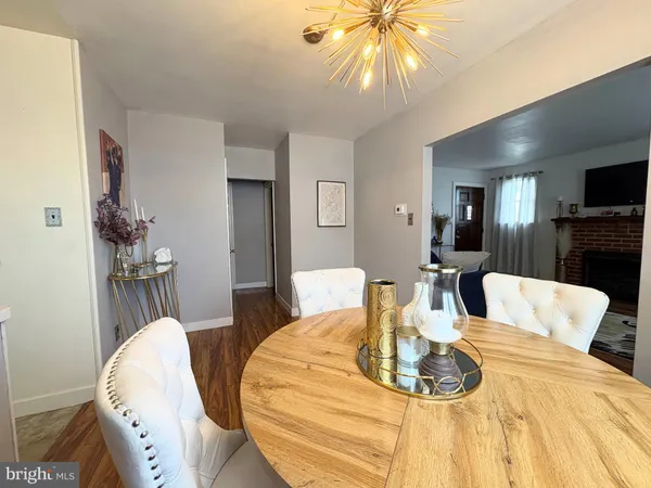 $299,999 | 325 Jefferson Avenue, New Castle, DE 19720