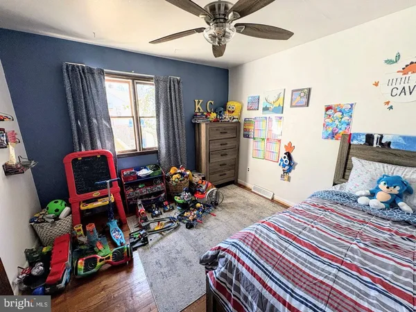 $299,999 | 325 Jefferson Avenue, New Castle, DE 19720