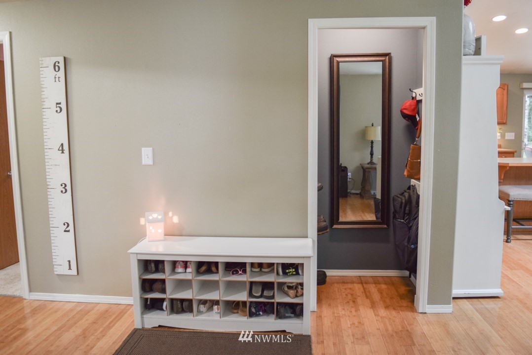20 East Richardson Road Belfair, WA 98528 - Photo 4 of 40 Gallery Image 4