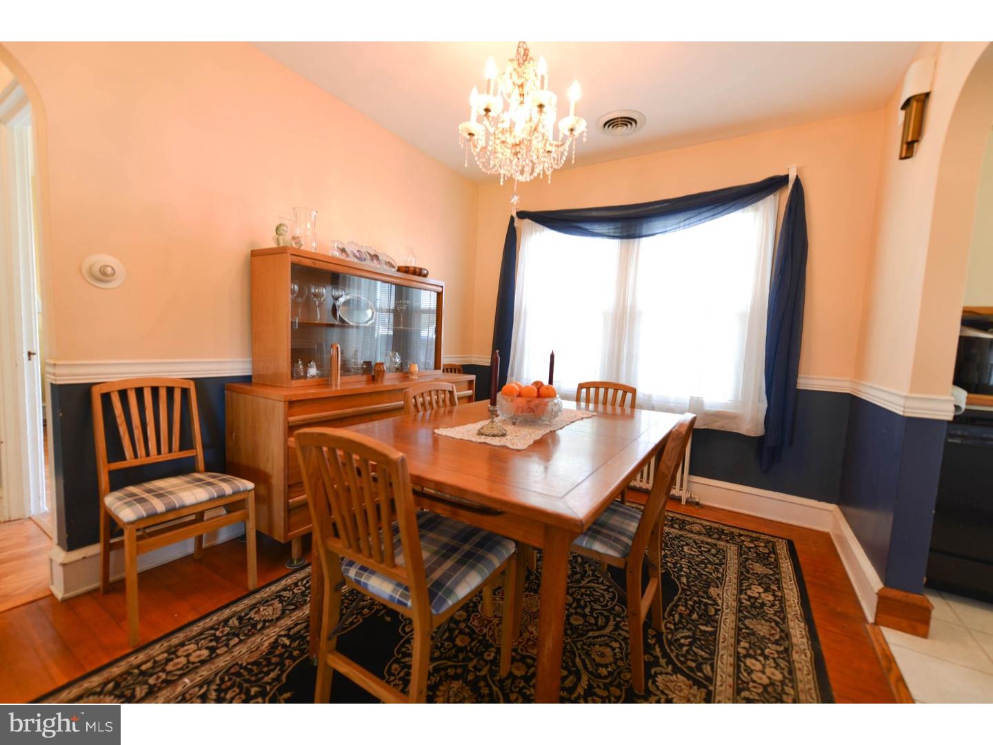 742 Salem Quinton Road Quinton, NJ 08079 - Photo 4 of 23 a view of a dining room with furniture and a chandelier