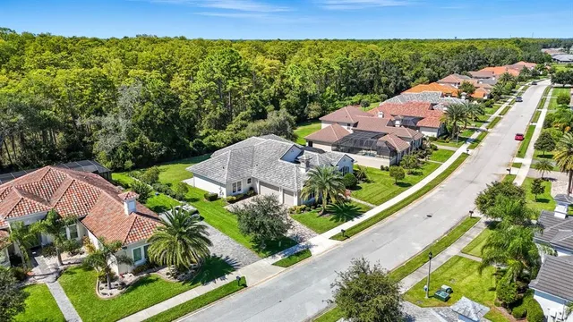 $899,000 | 17 New Leatherwood Drive, Palm Coast, FL 32137