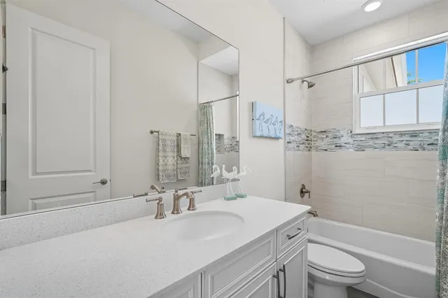 $899,000 | 17 New Leatherwood Drive, Palm Coast, FL 32137