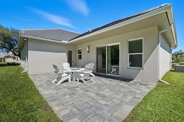 $899,000 | 17 New Leatherwood Drive, Palm Coast, FL 32137