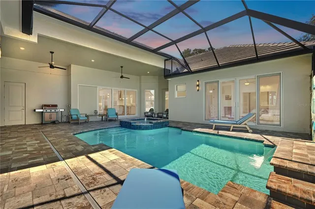 $899,000 | 17 New Leatherwood Drive, Palm Coast, FL 32137