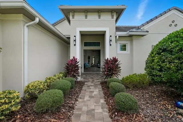 $899,000 | 17 New Leatherwood Drive, Palm Coast, FL 32137