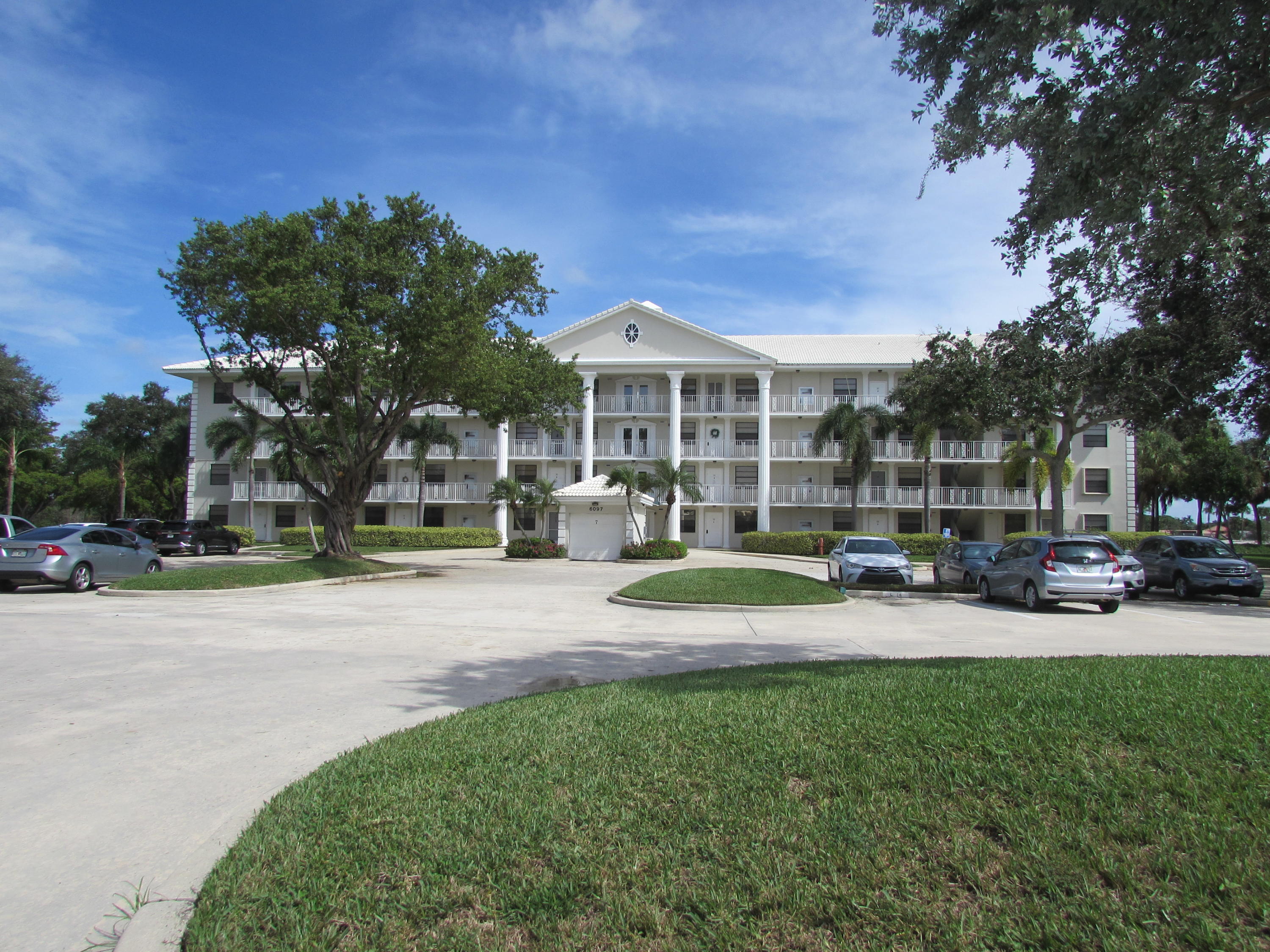 6097 Balboa Circle, Unit 201 Boca Raton, FL 33433 - Photo 24 of 24 IMG_1722