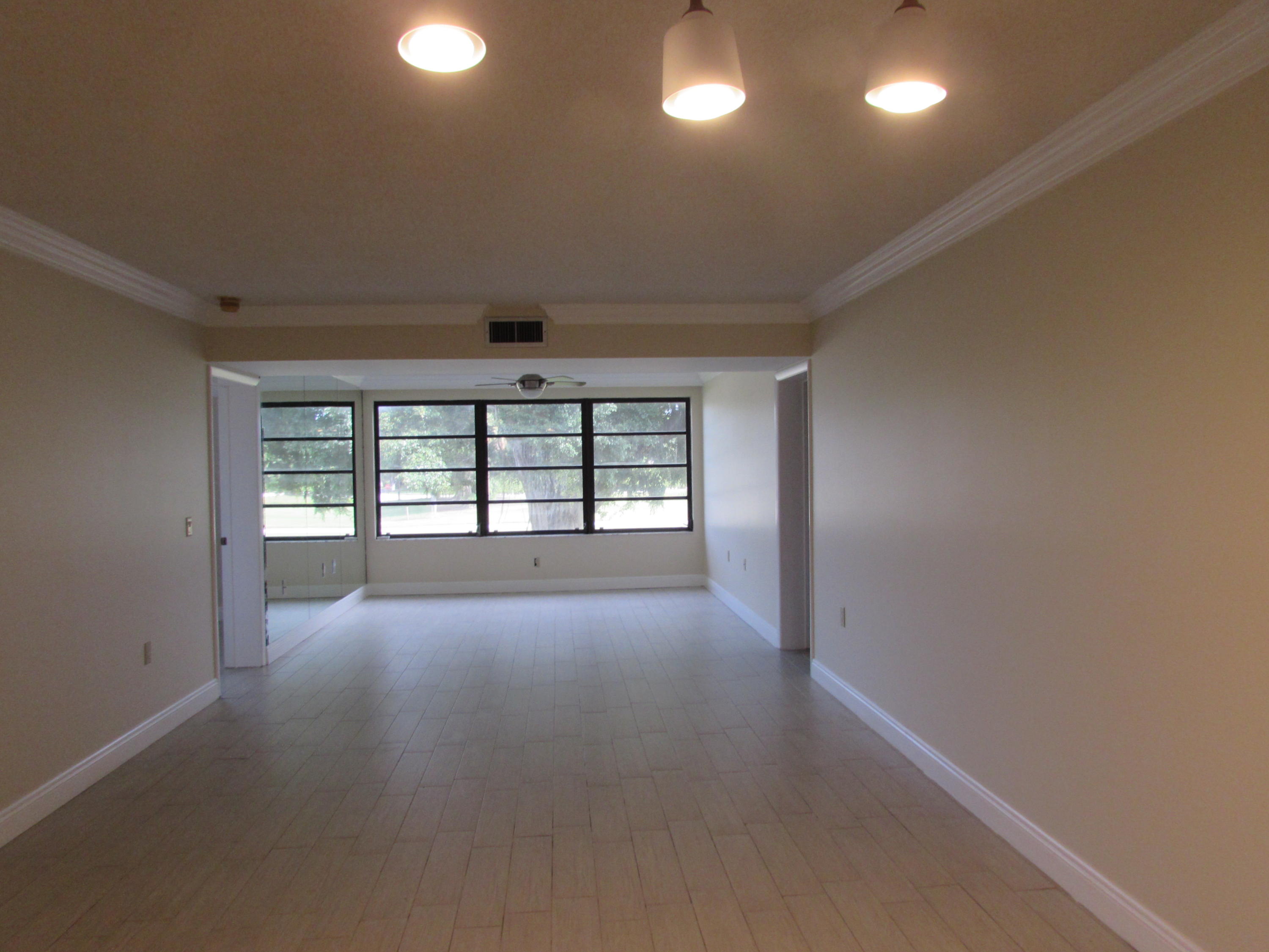 6097 Balboa Circle, Unit 201 Boca Raton, FL 33433 - Photo 5 of 24 IMG_1699