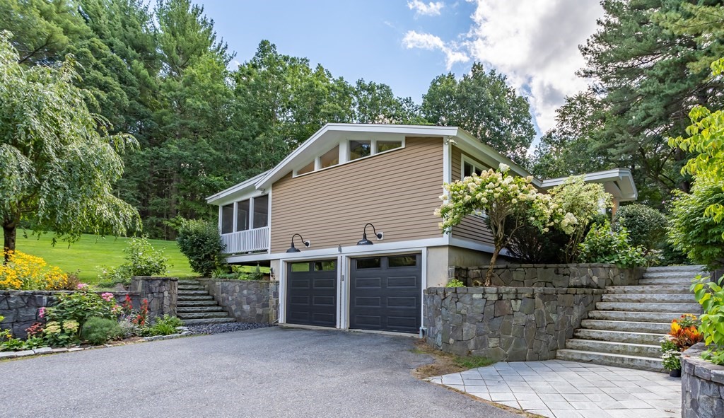 113 Sampson Road Bolton, MA 01740 - Photo 1 of 34