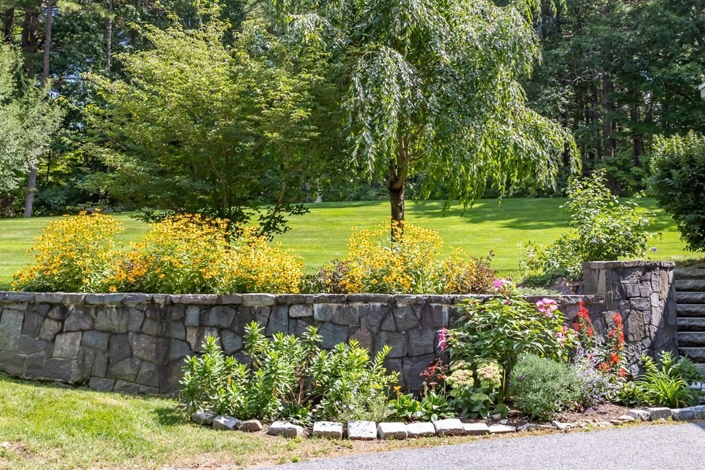113 Sampson Road Bolton, MA 01740 - Photo 29 of 34