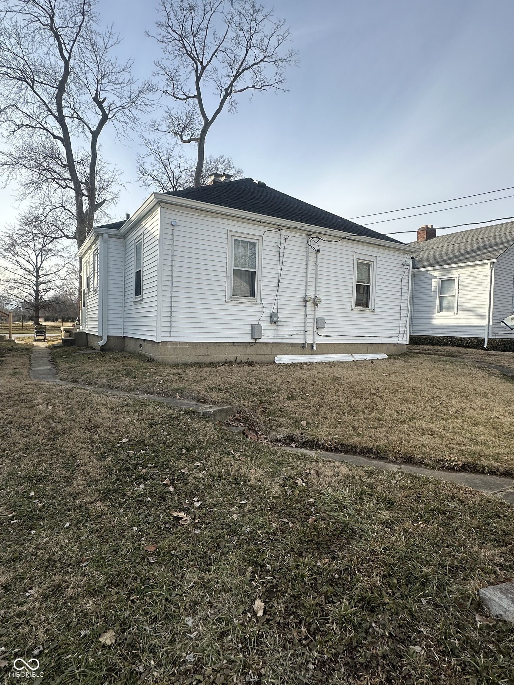 4017-4019 Clarendon Road Indianapolis, IN 46208 - Photo 4 of 26 Gallery Image 4