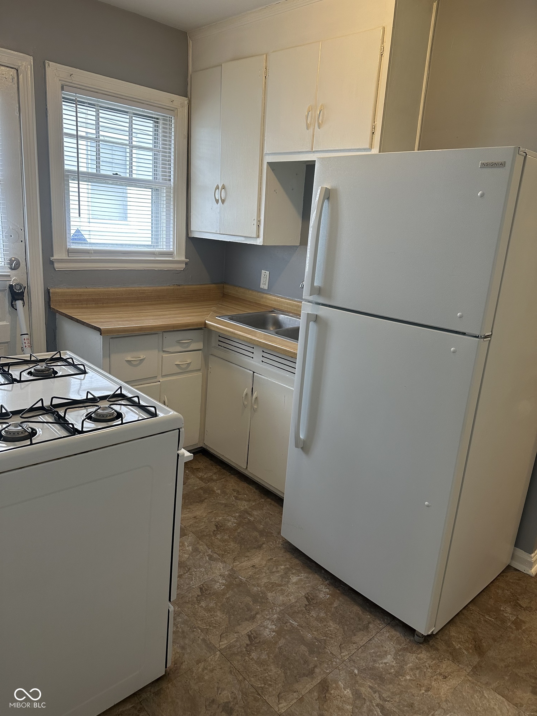 4017-4019 Clarendon Road Indianapolis, IN 46208 - Photo 9 of 26 Gallery Image 9