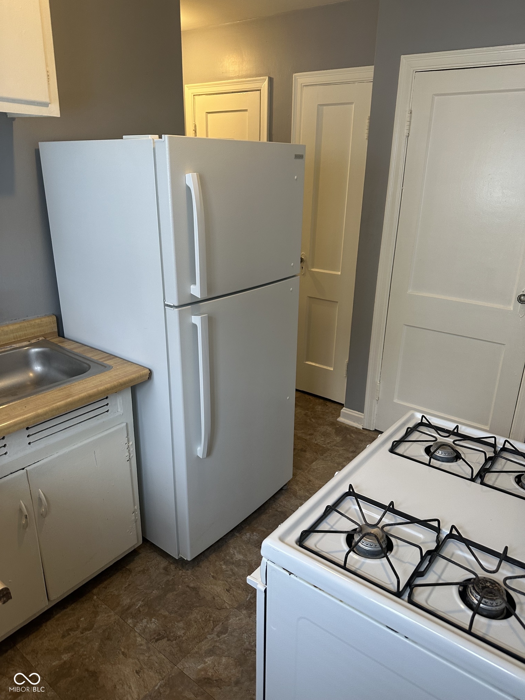 4017-4019 Clarendon Road Indianapolis, IN 46208 - Photo 10 of 26 Gallery Image 10