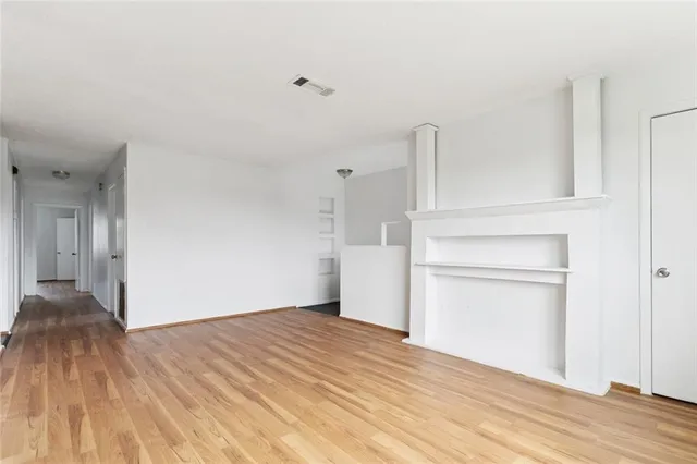 $400,000 | 953 East Monterey Court, Gretna, LA 70056