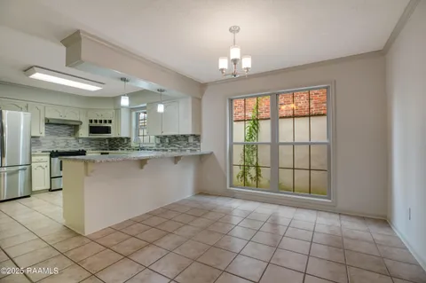 $275,000 | 115 Breckenridge Loop, Lafayette, LA 70506