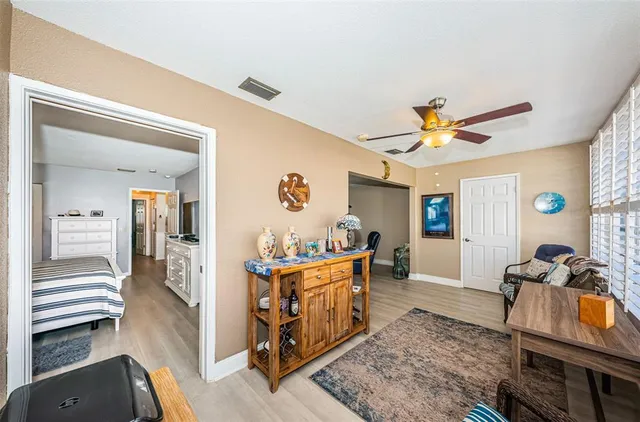 $280,000 | 3010 59th Street South, Unit 302, Gulfport, FL 33707