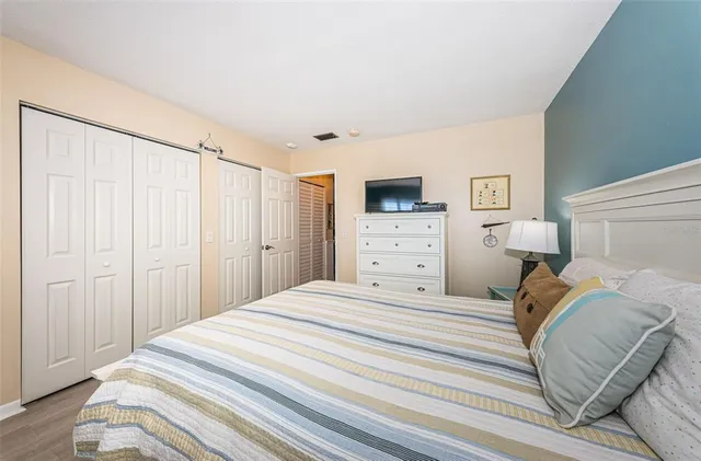 $280,000 | 3010 59th Street South, Unit 302, Gulfport, FL 33707