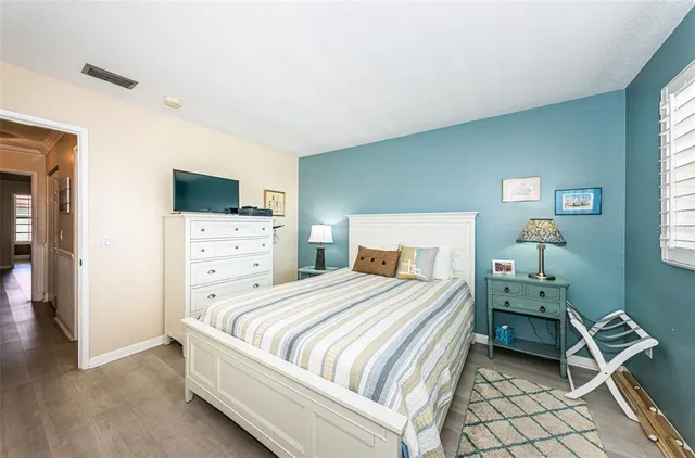 $280,000 | 3010 59th Street South, Unit 302, Gulfport, FL 33707