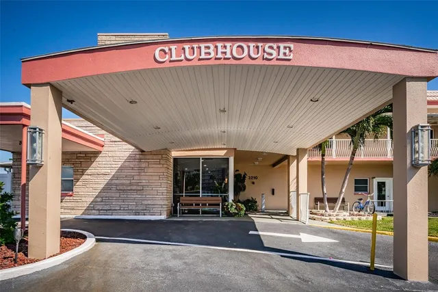 $280,000 | 3010 59th Street South, Unit 302, Gulfport, FL 33707