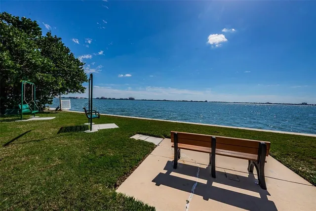 $280,000 | 3010 59th Street South, Unit 302, Gulfport, FL 33707